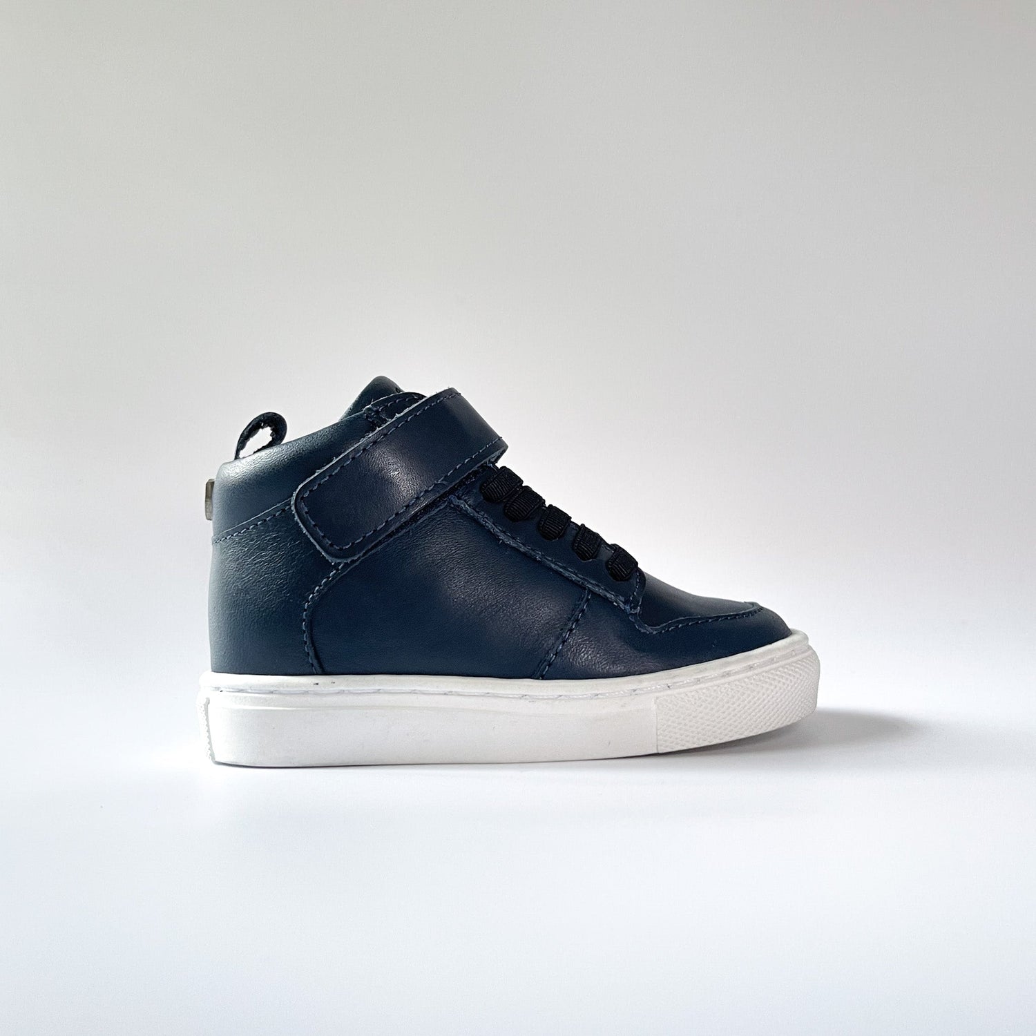 Handgemachte Leder High Top Sneaker für Kleinkinder von Orthopäden geprüft