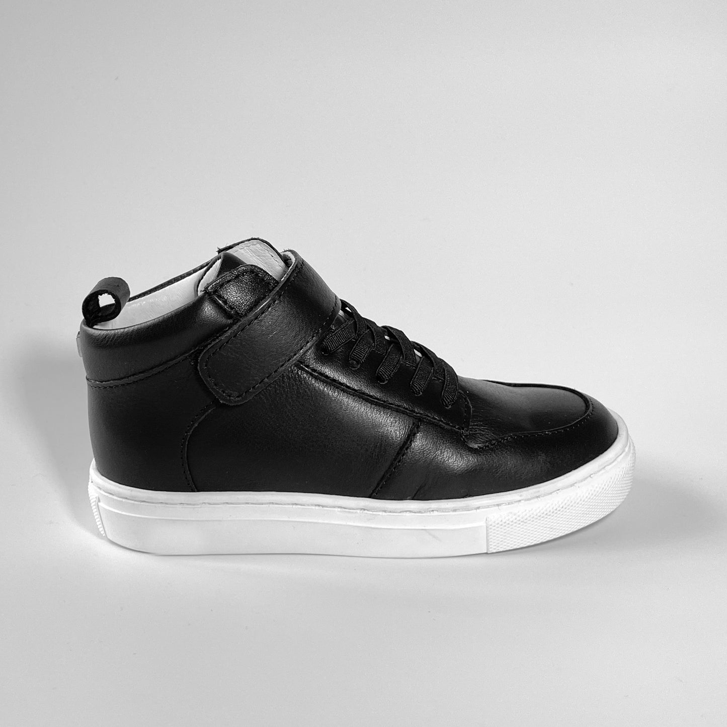 Kingsley Crew - High-Top Kinder Sneaker aus Leder - Schwarz